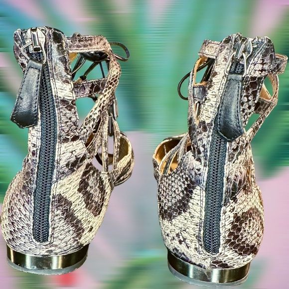 Aquazzura ‘Belgravia’ Two-Tone Snakeskin Ankle-Tie Flats Size 9 ASO Meghan - Picture 9 of 16